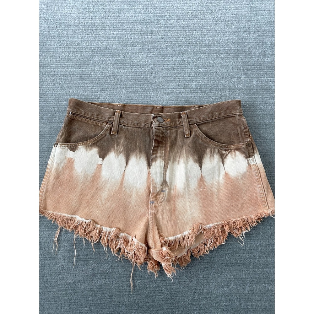 Vintage Upcycled Wrangler Cut Off Shorts Size 34" Tie Dye Ombre Brown 2" Rodeo - Picture 1 of 7